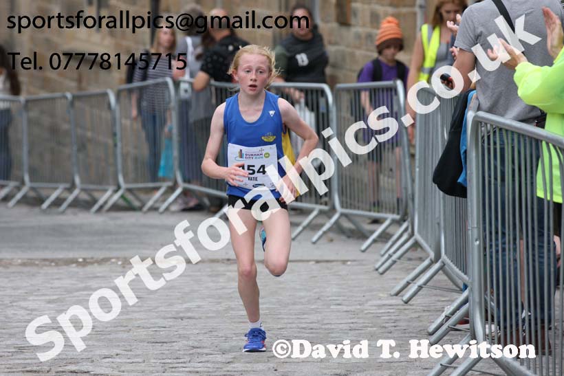 Durham City 5k, Durham City 10k and 5k Road Races. Photo: David T. Hewitson/Sports for All Pics